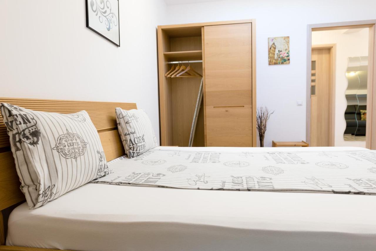 Romexpo Apartment Luxury - Aproape De Centru Si Parc Herastrau! بوخارست المظهر الخارجي الصورة
