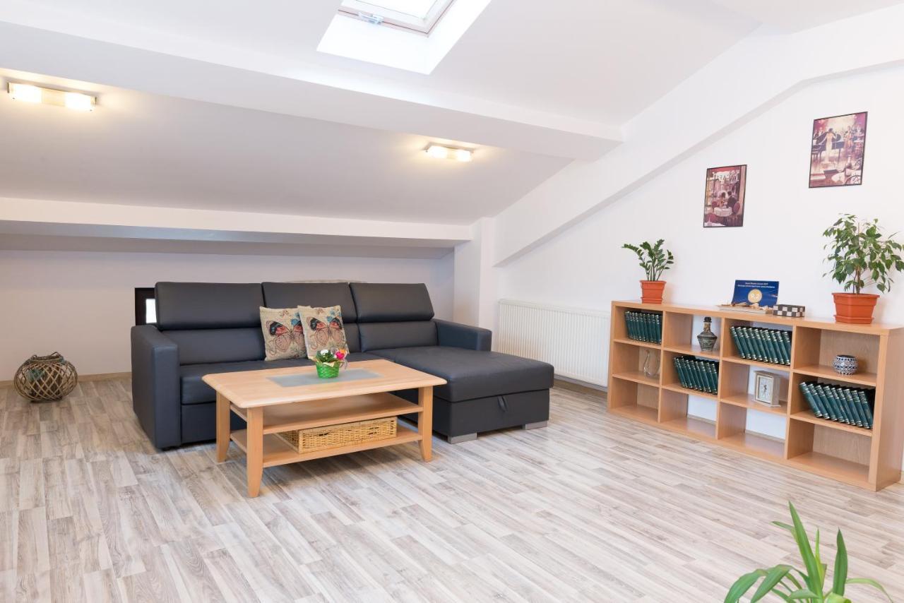 Romexpo Apartment Luxury - Aproape De Centru Si Parc Herastrau! بوخارست المظهر الخارجي الصورة